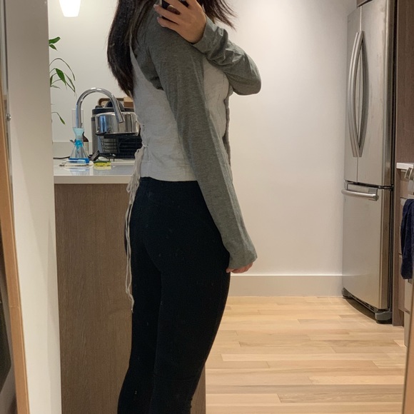 Vest - Picture 3 of 4